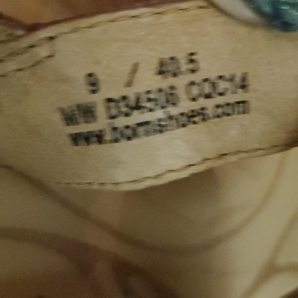 Sandles - Picture 5 of 5